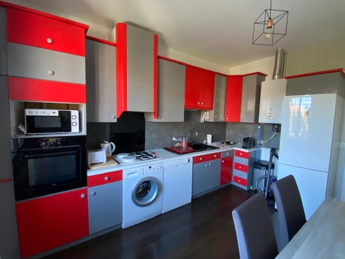 Apartment L Europe